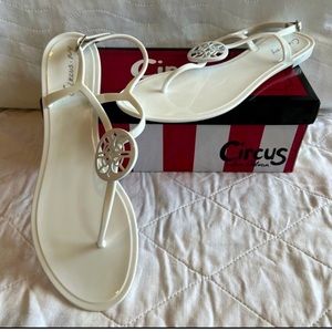 Circus 🎪 by Sam Edelman Jelly like sandals Size 10M NWT